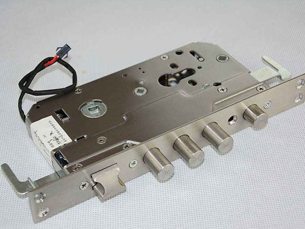 高邑24小时上门开锁公司